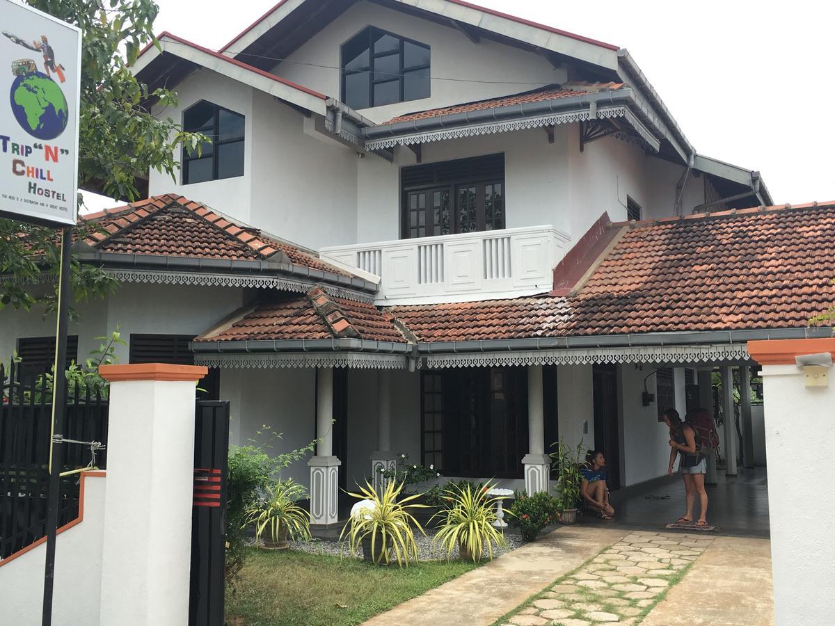 Trip "N" Chill Hostels Colombo Airport Katunayake Exterior photo