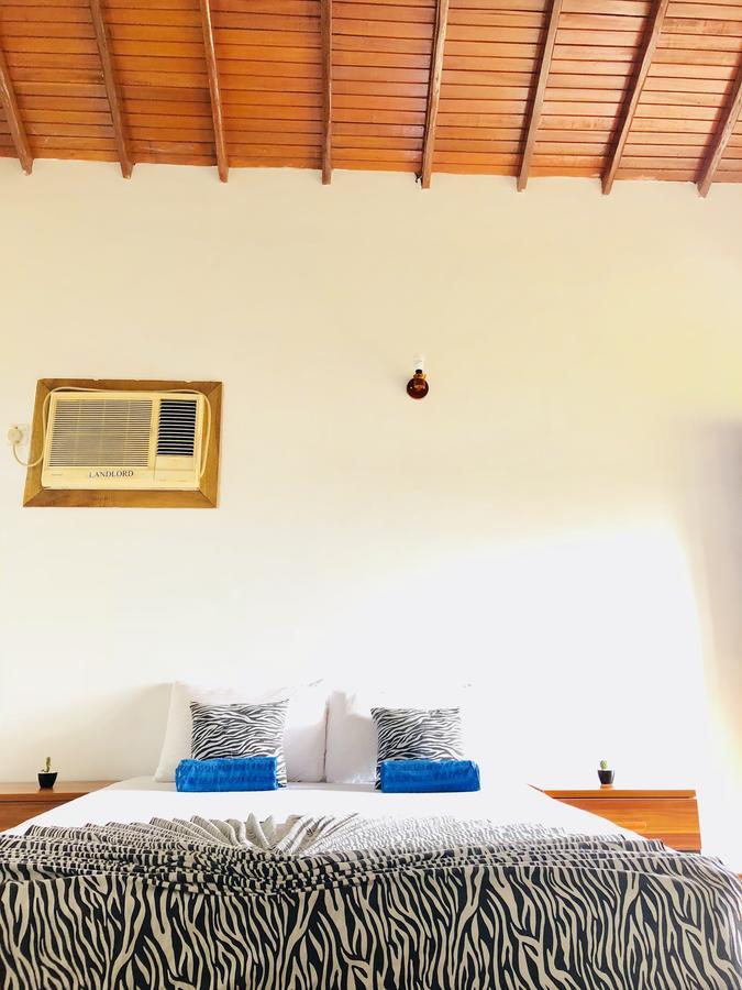 Trip "N" Chill Hostels Colombo Airport Katunayake Exterior photo